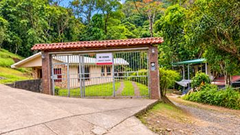 Casa En Venta En Santiago De Puriscal, San José