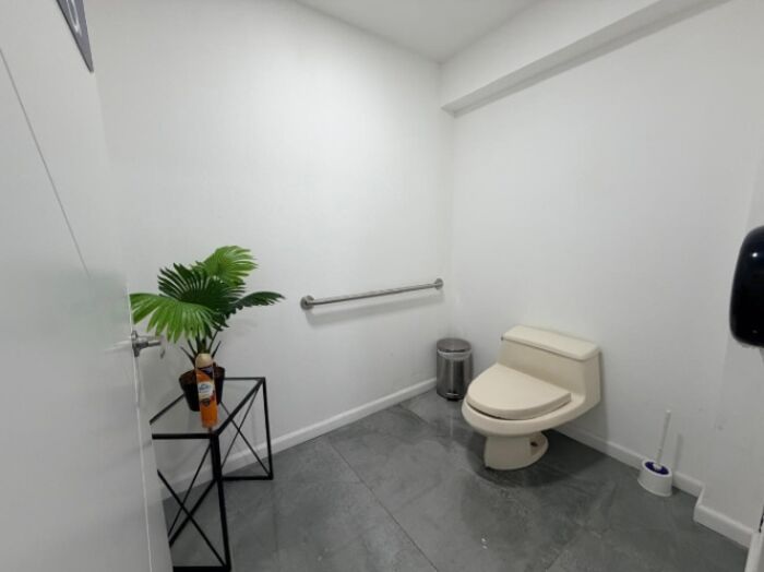 Local comercial en alquiler en Calle Blanco, ubicación estratégica #26-1559 GS in Guadalupe, Goicoechea, San José — $900