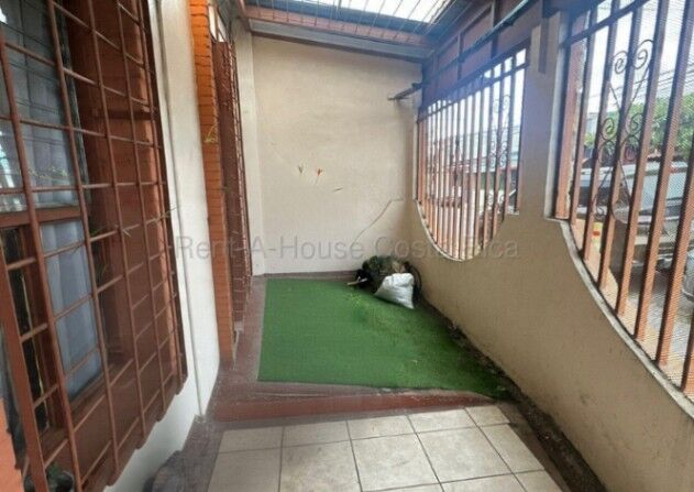 Venta de Casa en Hatillo-San José. RAH 26-1648 PRECIO REBAJADO en Hatillo, San José — ₡ 89 000 000