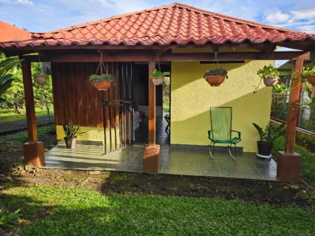 Venta de Lote con cabaña y Rancho  en La Fortuna, San Carlos, Alajuela — ₡ 50 000 000