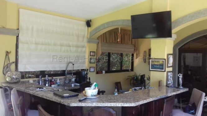 Casa de lujo de 2 niveles con amplitud, privacidad y elegancia #26-1673 GS in Pozos, Santa Ana, San José — $875,000