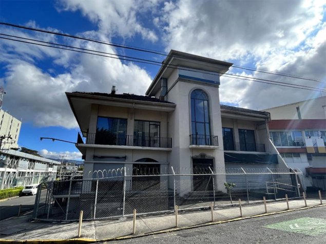 ALQUILO EDIFCIO COMERCIAL - SAN PEDRO in San Pedro, Montes De Oca, San José — $14,385