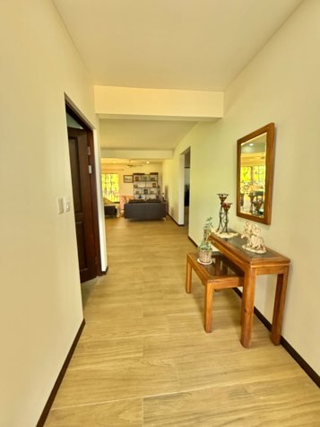 Casa de una planta en venta - Hacienda Los Reyes, La Guacima. in Guácima, Alajuela — $390,000 - Photo 2 of 16