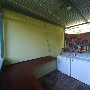Hermosa Casa de Playa. en Cahuita, Talamanca, Limón — $429,000 - Foto 5 de 25