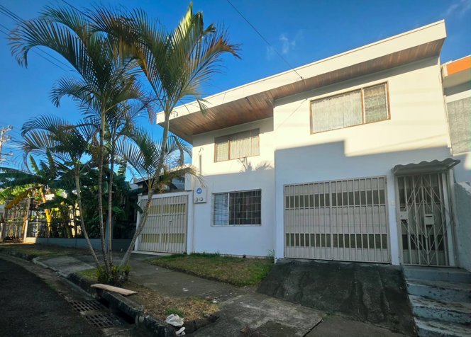 VENTA DE CASA, SAN JOSE, SABANA OESTE in Mata Redonda, San José — ₡ 182 500 000