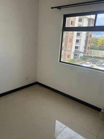 VENTA DE APARTAMENTO, SAN JOSE, HATILLO, CONDOMINIO TORRES DE MONTERREY 9806345 en Hatillo, San José — ₡ 52 000 000