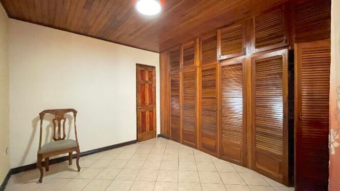 Venta de Casa en Carmen, Cartago.  in Carmen, Cartago — $192,000
