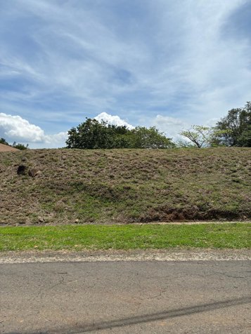 ¡Terreno  o lote disponible en Hacienda Los Reyes, Alajuela! en Guácima, Alajuela — $189,000