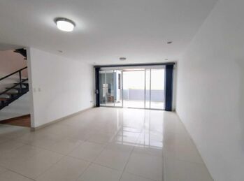 Venta de Practica Casa en San Rafael de Montes de Oca / Mls. 26-1289 OFC JB en San Rafael, Montes De Oca, San José — $220,000 - Foto 5 de 9