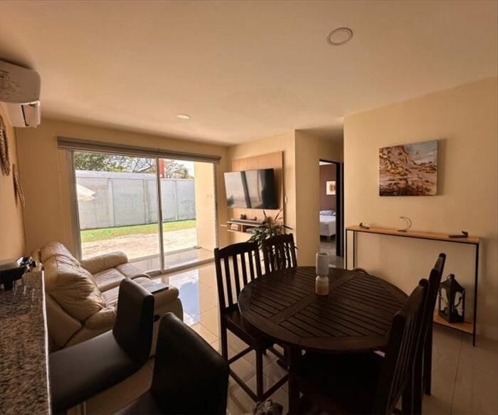 Casa en Venta - Málaga, San Antonio el Tejar, Alajuela in San Antonio, Alajuela — $120,000