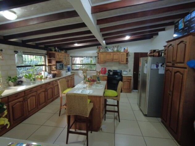 Se vende casa en Santa Ana San José 23-1533 in Santa Ana, San José — $460,000