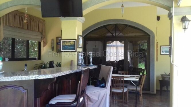 Venta de Casa en Pozos de Santa Ana. RAH 26-1673 in Santa Ana, San José — $875,000