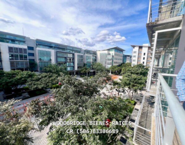 Avenida Escazú Escazú apartamento alquiler $2.900 o venta en Escazú, San José — $2,900