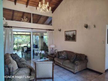 Se alquila casa de 3 habitaciones - Residencial Bariloche, Heredia en Barrantes, Flores, Heredia — 1 500 000 ₡ - Foto 5 de 17