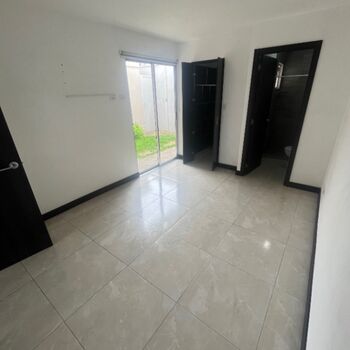 Alquiler o venta de casa Condominio Ciudad del valle in El Tejar, El Guarco, Cartago — 430 000 ₡ - Photo 5 of 10