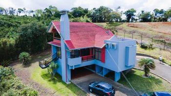 SE VENDE EXCLUSIVA CASA TIPO CHALET EN VOLIO, SAN RAMÓN in Volio, San Ramón, Alajuela — $551,000 - Photo 5 of 29
