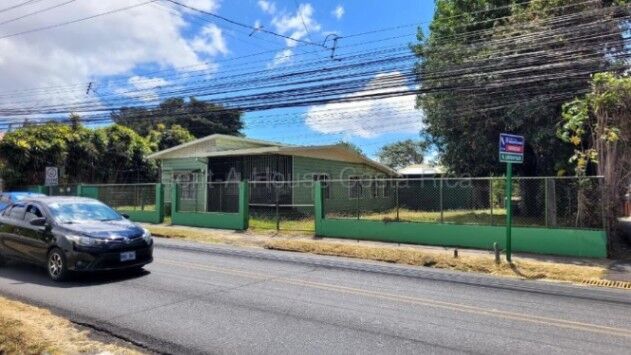 Venta de Lote en Tibás-Anselmo Llorente. RAH 26-1565 en Anselmo Llorente, Tibás, San José — ₡ 480 000 000