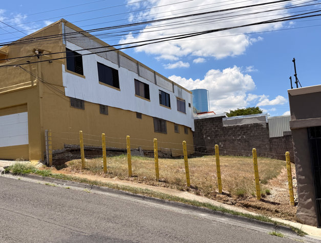 Venta de lote en Alajuela | Urbanización Baviera en Alajuela — ₡ 38 000 000 - Foto 2 de 3