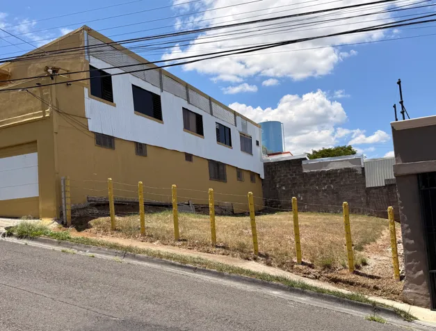 Venta de lote en Alajuela | Urbanización Baviera en Alajuela — ₡ 38 000 000 - Foto 2 de 3