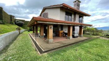 VENDO CASA HABITACIONAL - OPORTUNIDAD UNICA!!! en Guadalupe, Goicoechea, San José — $380,000 - Foto 4 de 16