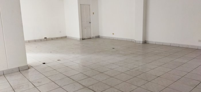 Edificio en Venta en Moravia, Financiamiento Propio - 5PJG9790644 in San Vicente, Moravia, San José — $1,300,000 - Photo 3 of 86