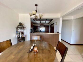 Se vende espacioso apartamento con terraza en Pozos Santa Ana 25-1789 in Pozos, Santa Ana, San José — $198,000 - Photo 5 of 22