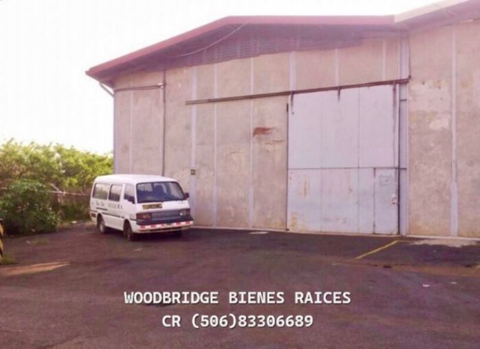 Heredia bodega en alquiler Barreal 800 metros /$7.200 en Heredia — $7,200