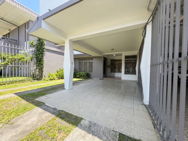 Alquiler de Local Esquinero Montes de Oca, San Pedro in San Rafael, Escazú, San José — ₡ 825 000