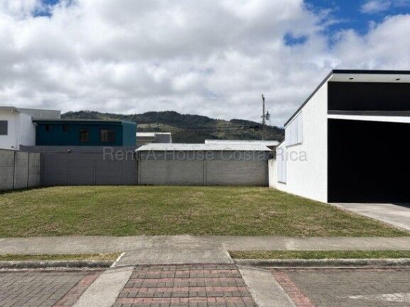 LOTE EN VENTA-CONDOMINIO LA NOBLEZA DE CORIS-CARTAGO en San Isidro, El Guarco, Cartago — ₡ 38 000 000