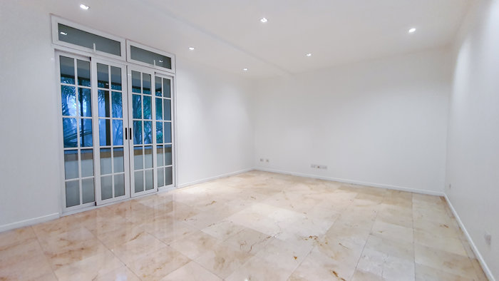 Venta de apartamento con la mejor ubicación en San Rafael Escazú en San Rafael, Escazú, San José — $340,000 - Foto 2 de 12