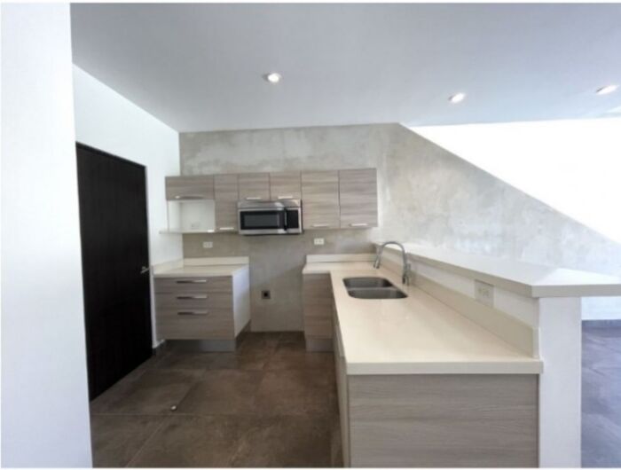 VENDO APARTAMENTO EN CONDOMINIO, ESCAZÚ. in Escazú, San José — $240,000