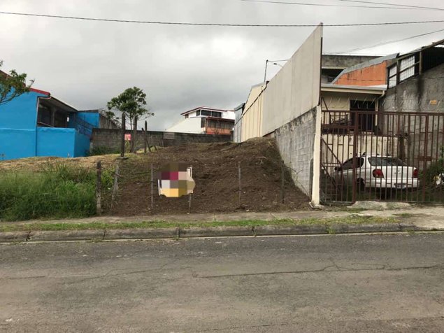 Venta de terreno en 18 millones por la escuela de Sagrada Familia en Hospital, San José — ₡ 18 000 000 - Foto 3 de 4