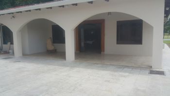 VENTA DE AMPLIA PROPIEDAD EN PLAYA AGUJAS en Tárcoles, Garabito, Puntarenas — $525,000 - Foto 2 de 24