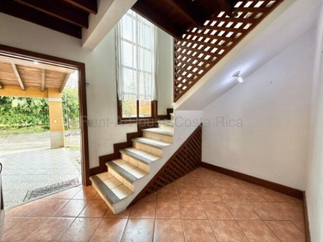 Venta de Casa en San Francisco de Heredia. en San Francisco, Heredia — ₡ 120 000 000