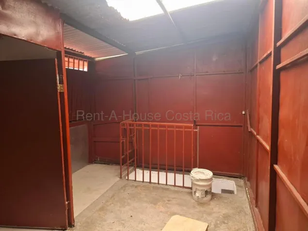 Venta de Casa en Ipis-Goicoechea. RAH 27-894 en Ipís, Goicoechea, San José — $89,500 - Foto 3 de 12