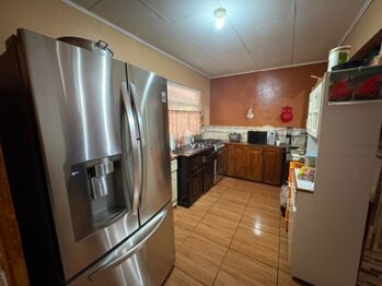 Se vende propiedad con 8 apartamentos en Ipis Goicoechea 25-1142 en Ipís, Goicoechea, San José — $590,000 - Foto 4 de 21