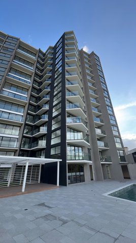 VENTA DE APARTAMENTO, SAN JOSE, ROHRMOSER. in Pavas, San José — $307,000 - Photo 2 of 15