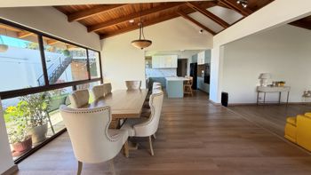 Venta casa remodelada y elegante con jardín, Moravia. (FE) en San Vicente, Moravia, San José — $540,000 - Foto 4 de 18