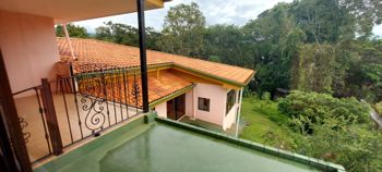 Casa en Venta en Naranjo, amplia y cómoda casa con finos acabados en Naranjo, Alajuela — $1,700,000 - Foto 4 de 39