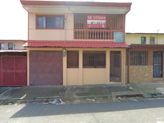 VENDO CASA EN PAVAS. SAN JOSÉ. en Pavas, San José — ₡ 60 000 000