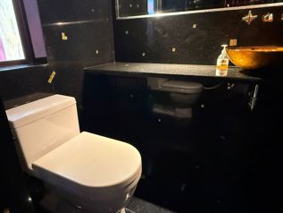 VENTA DE CASA DE LUJO COMERCIAL Y OFICINAS, SAN JOSÉ, BARRIO AMÓN en Carmen, San José — $945,000 - Foto 5 de 24