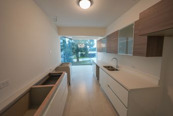 Apartamento para Estrenar de 3 Habitaciones en Escazú in San Rafael, Escazú, San José — $2,400 - Photo 2 of 18
