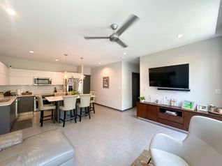 Venta de apartamento con amplio jardín en Brasil de Santa Ana en Brasil, Santa Ana, San José — $220,000 - Foto 5 de 15