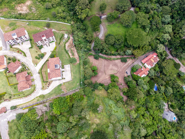 Venta de Lote en Altos de las Palomas: Ubicación y Potencial Únicos in Pozos, Santa Ana, San José — $620,000 - Photo 2 of 15