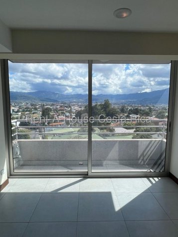 Venta de Apartamento en LOS YOSES-Montes de Oca-San Pedro. RAH 26-704 in San Pedro, Montes De Oca, San José — $225,000