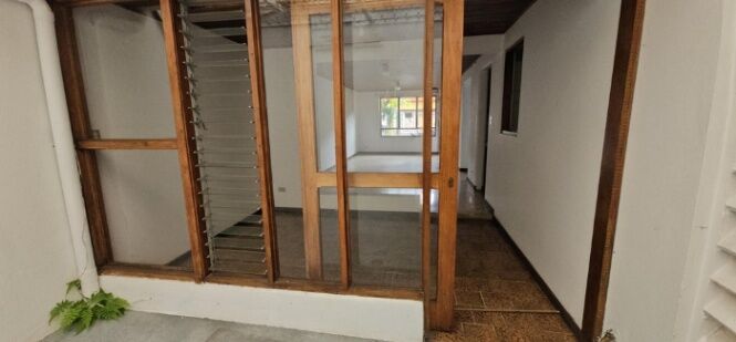 Venta de Casa en Granadilla de Curridabat. RAH 26-563 PRECIO REBAJADO en Granadilla, Curridabat, San José — $135,000