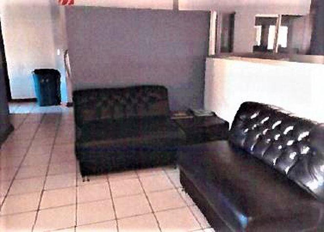Edificio en venta por Remate Bancario en Sabanilla in Sabanilla, Montes De Oca, San José — $1,430,448 - Photo 3 of 14