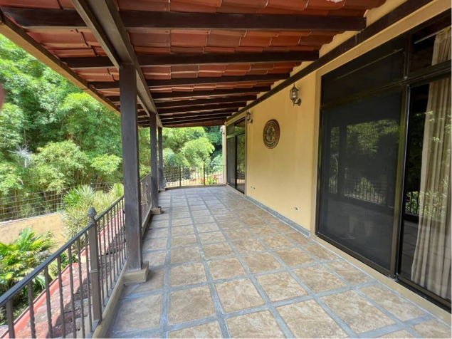 VENTA DE CASA, HEREDIA, BELEN, CONDOMINIO RESIDENCIAS DEL RIO in La Asunción, Belén, Heredia — $750,000 - Photo 3 of 26