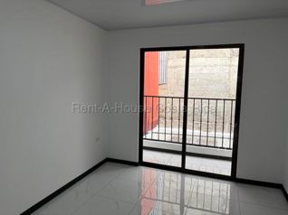 Venta de Casa Esquinera en Tibás-San Juan. RAH 27-227 en San Juan, Tibás, San José — 76 000 000 ₡ - Foto 5 de 10