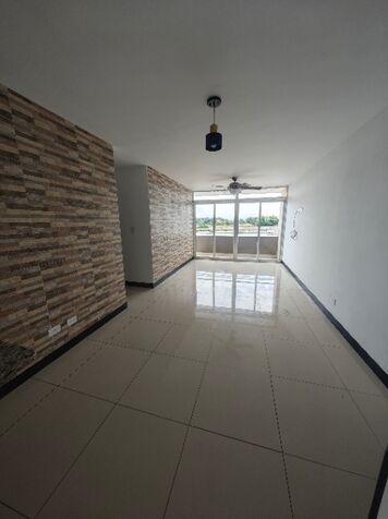 Apartamento en condominio en San Rafael, Alajuela — $850 - Foto 2 de 19
